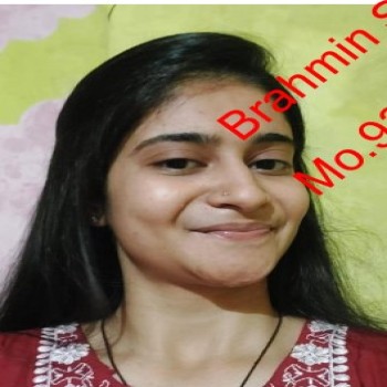 • Bhardwaj Bride, 27 years, Somnath